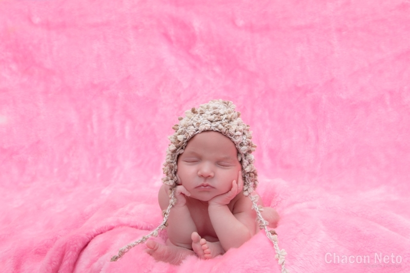 Newborn Giovanna Chinelate