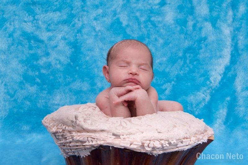 Newborn Giovanna Chinelate